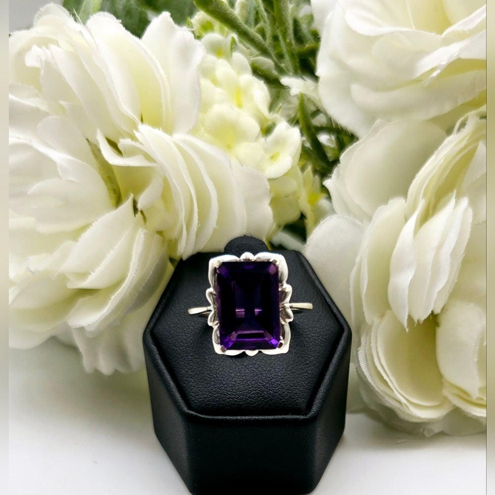 🥰 MONIQUE RING - Picture 10 of 12